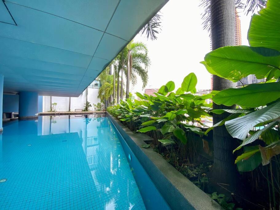 Spacious 3R,2R,Studio 5Min Walk To Time Square,Lalaport, Pool,Gym,Wifi Apartment Kuala Lumpur Luaran gambar